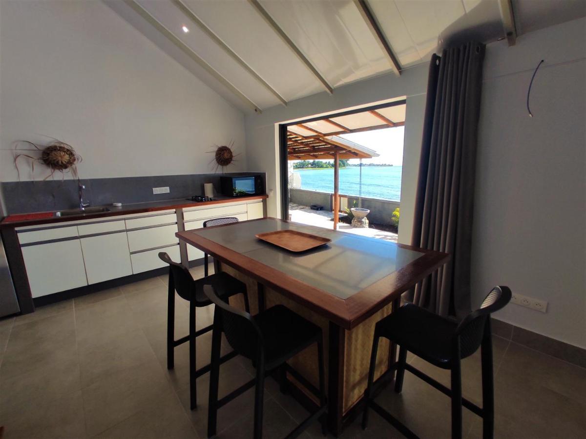 Tahiti - Taharaa Beach Bungalow Аруэ Экстерьер фото